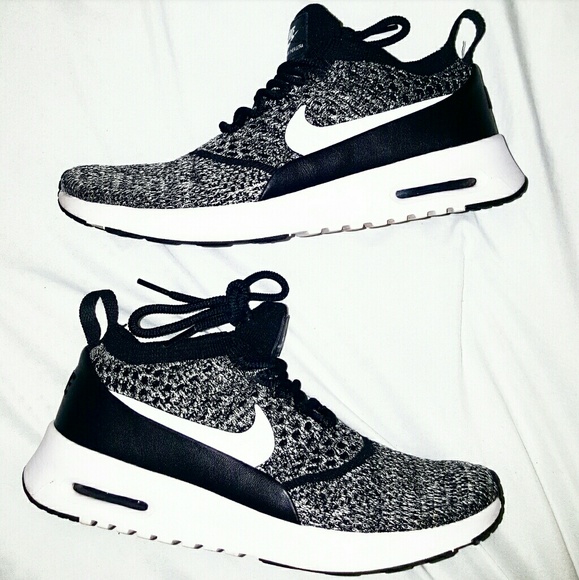 Nike Shoes - Women's Nike Air Max Thea Ultra Flyknit Size 7